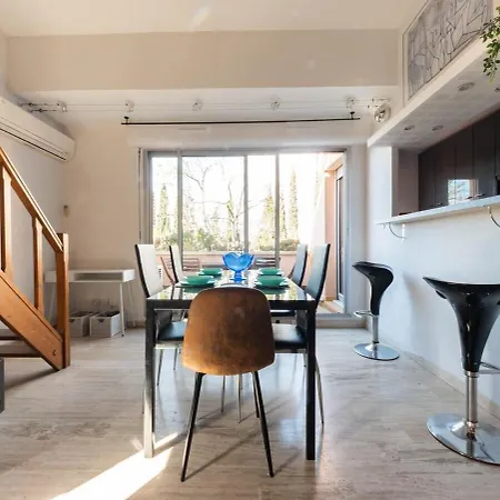 Le Petit Nicolas - Climatisation, Parking, Terrasse Montpellier Buitenkant foto