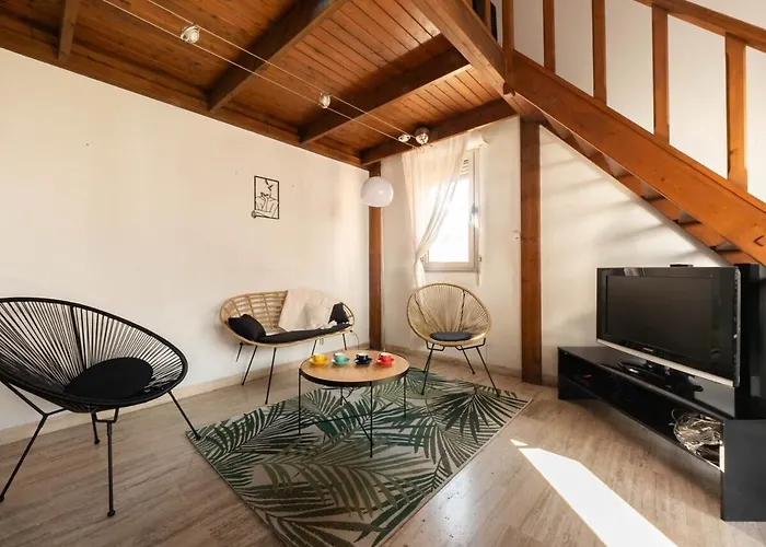 Le Petit Nicolas - Climatisation, Parking, Terrasse