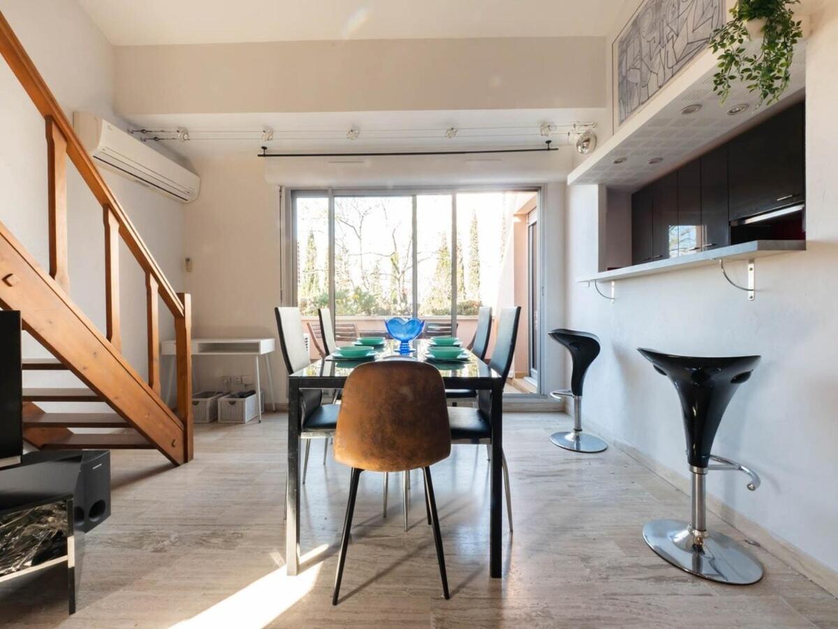 Le Petit Nicolas - Climatisation, Parking, Terrasse *