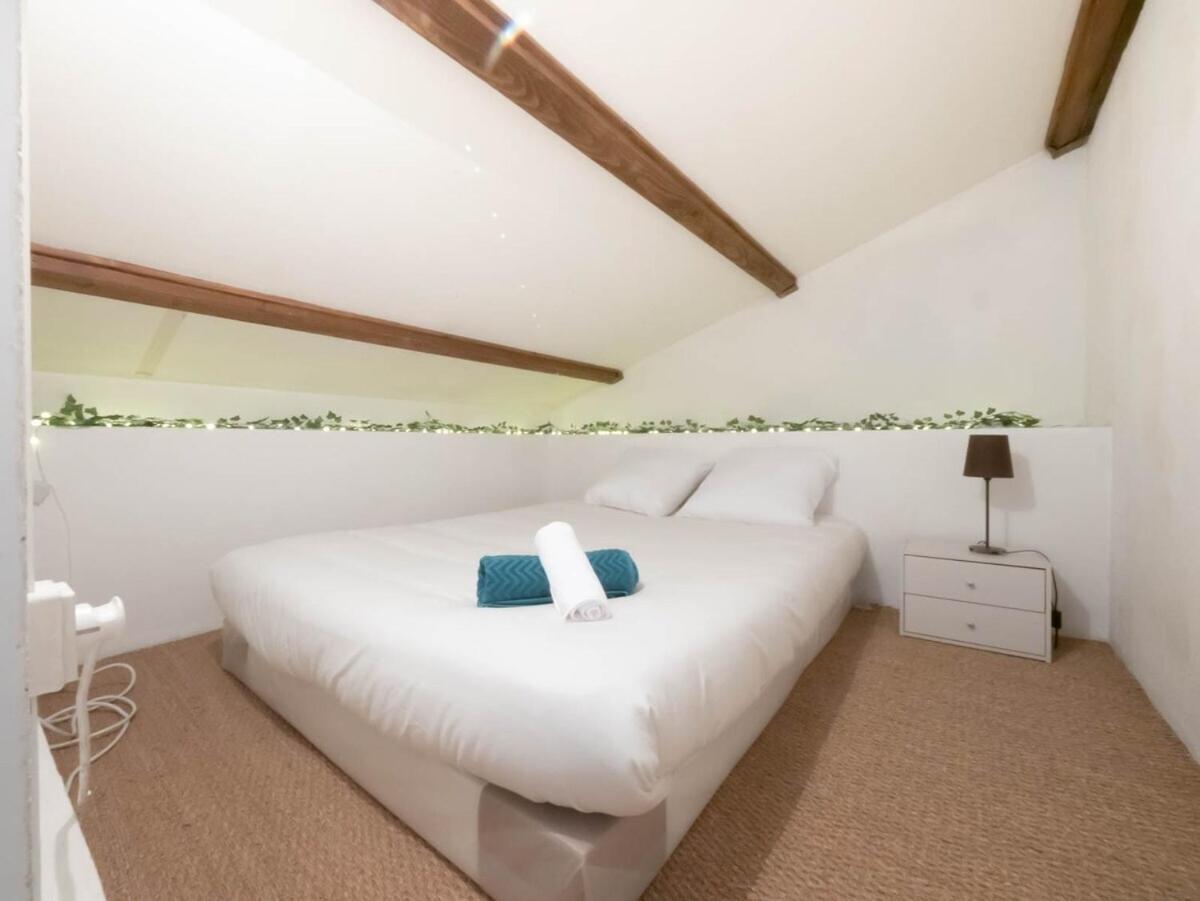 Le Petit Nicolas - Climatisation, Parking, Terrasse Appartement *